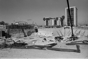 Construction La Placita Park - Nov. 30 1972